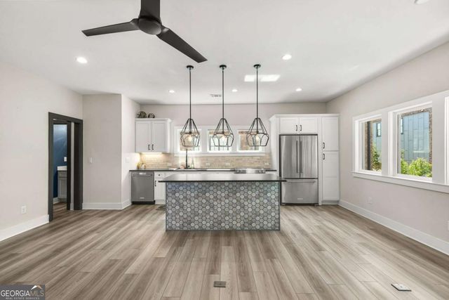 609 King Arnold Street, Atlanta, GA 30354