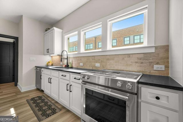 609 King Arnold Street, Atlanta, GA 30354