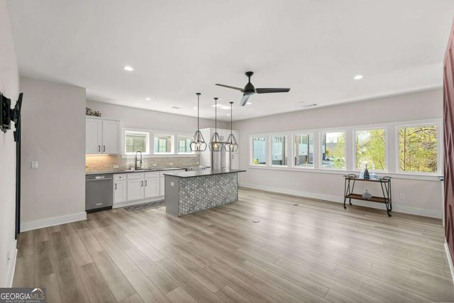 609 King Arnold Street, Atlanta, GA 30354