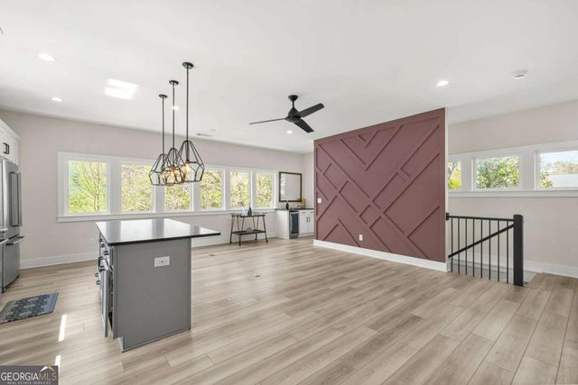 609 King Arnold Street, Atlanta, GA 30354