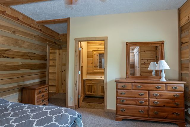 1275 N Sewell Road, Bloomington, IN 47408