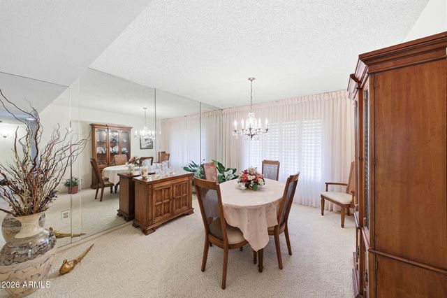 9819 W LINDGREN Avenue, Sun City, AZ 85373