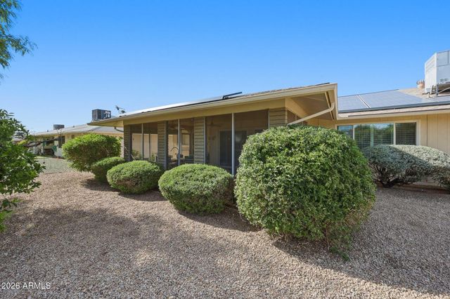 9819 W LINDGREN Avenue, Sun City, AZ 85373