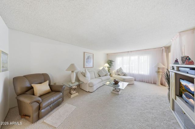 9819 W LINDGREN Avenue, Sun City, AZ 85373