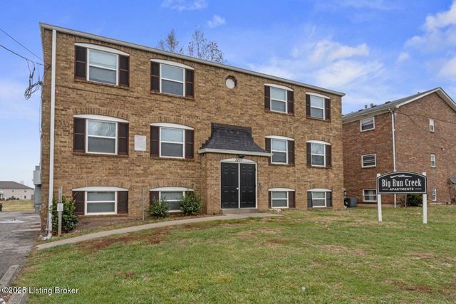 3217 Fordhaven Rd, Louisville, KY 40214