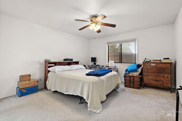 755 Willow, Mountain Home, ID 83647