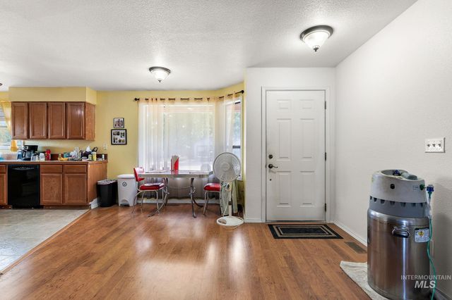 755 Willow, Mountain Home, ID 83647