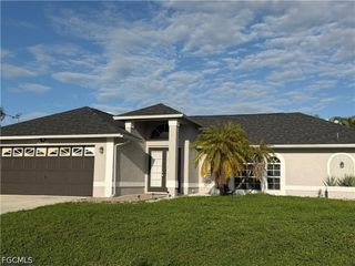 3933 SW 25th PL, Cape Coral, FL 33914