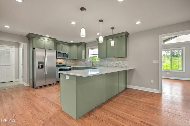25084 Hillman Highway, Abingdon, VA 24210