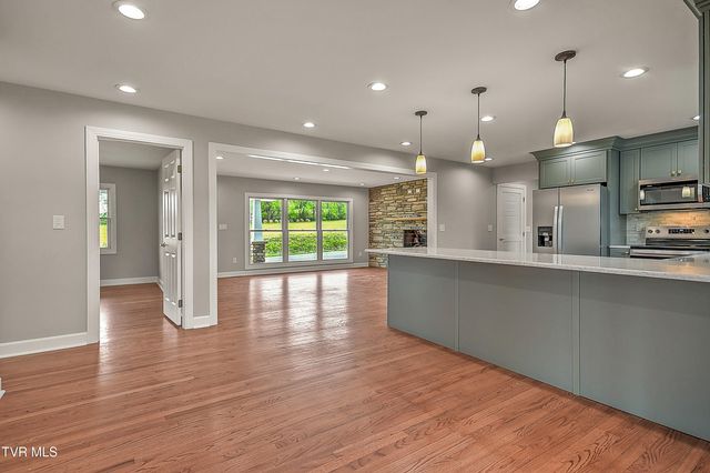 25084 Hillman Highway, Abingdon, VA 24210