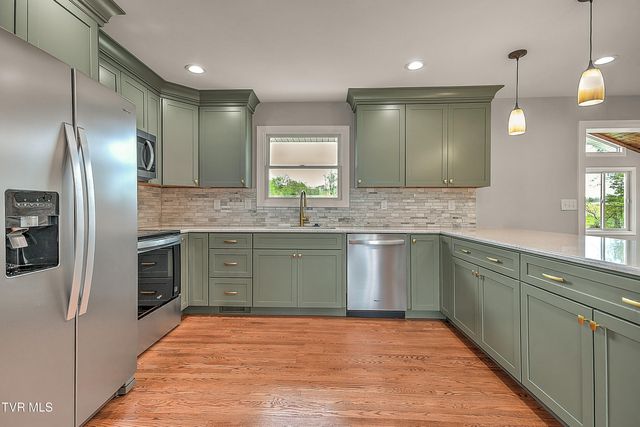 25084 Hillman Highway, Abingdon, VA 24210