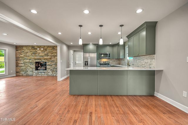 25084 Hillman Highway, Abingdon, VA 24210