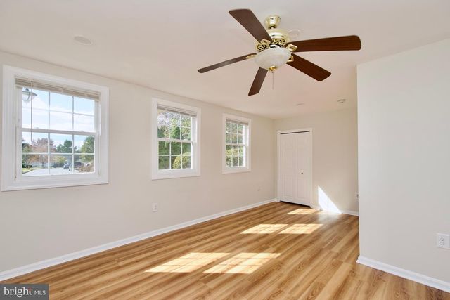 10217 MCKEAN CT, Great Falls, VA 22066