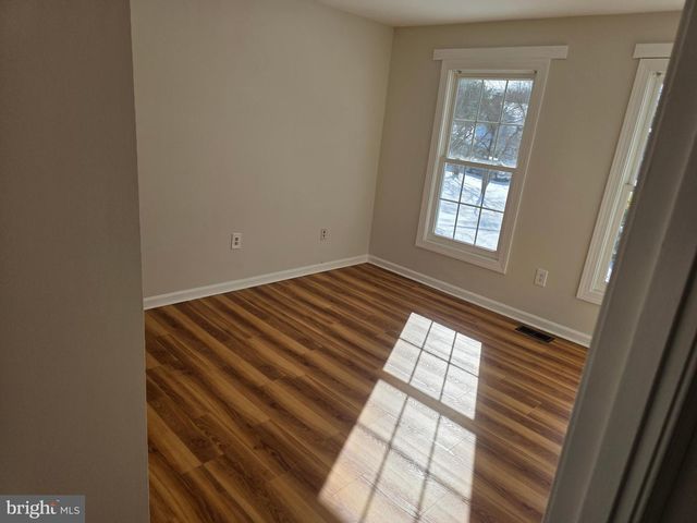 10217 MCKEAN CT, Great Falls, VA 22066