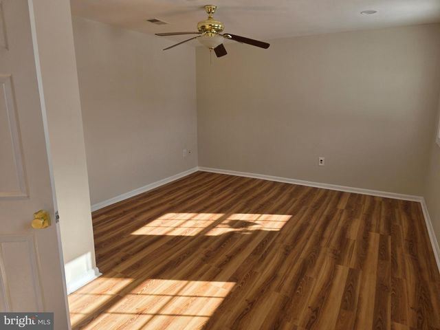 10217 MCKEAN CT, Great Falls, VA 22066