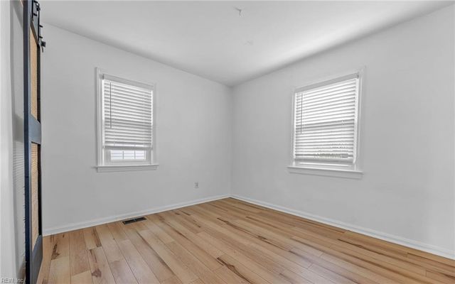 1315 Sunset Drive DR, Norfolk, VA 23503