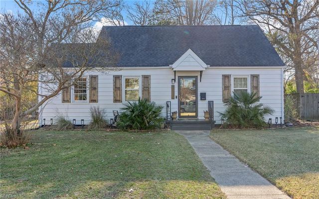 1315 Sunset Drive DR, Norfolk, VA 23503