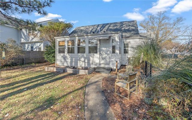 1315 Sunset Drive DR, Norfolk, VA 23503