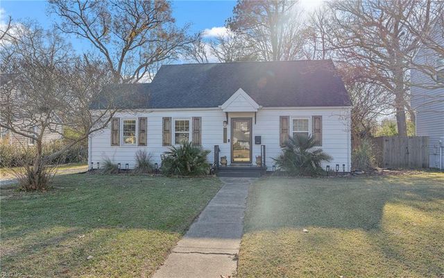 1315 Sunset Drive DR, Norfolk, VA 23503