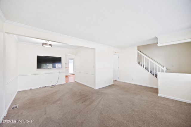 2981 Six Mile Ln, Louisville, KY 40220