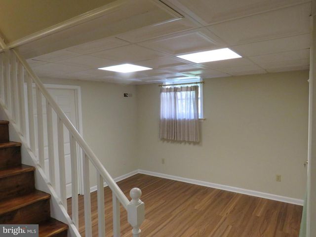 10 SPRING HILL LN, Perkasie, PA 18944