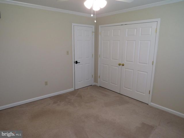 10 SPRING HILL LN, Perkasie, PA 18944