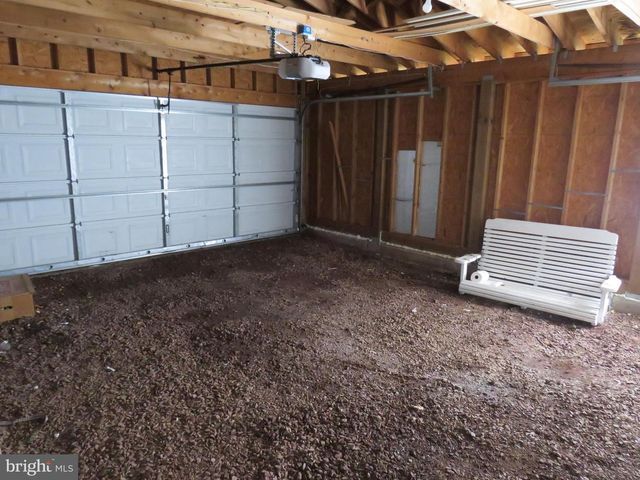 10 SPRING HILL LN, Perkasie, PA 18944