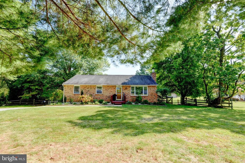 502 CUB LN, Lincoln University, PA 19352