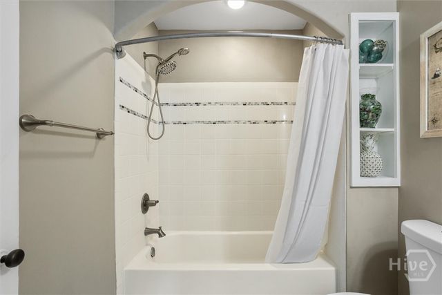 312 E 58th Street, Savannah, GA 31405