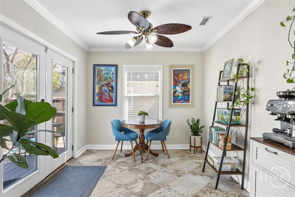 Image 17 of property listing at 312 E 58th Street, Savannah, GA 31405