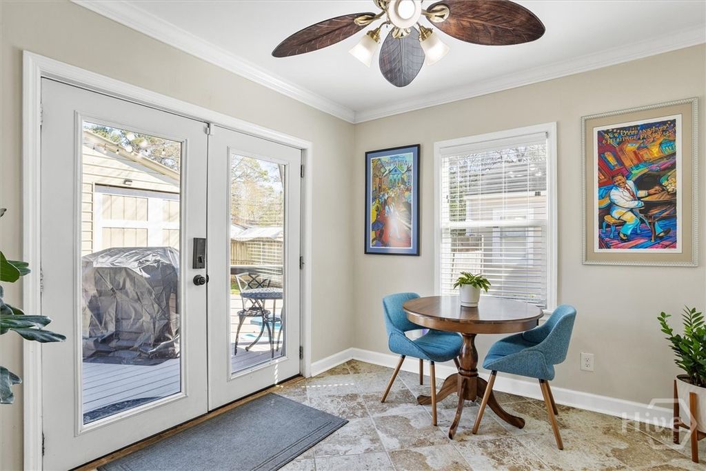 Image 18 of property listing at 312 E 58th Street, Savannah, GA 31405