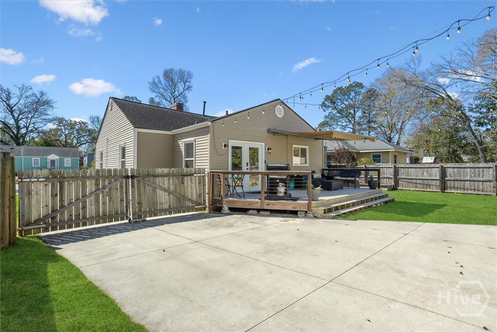 Image 38 of property listing at 312 E 58th Street, Savannah, GA 31405