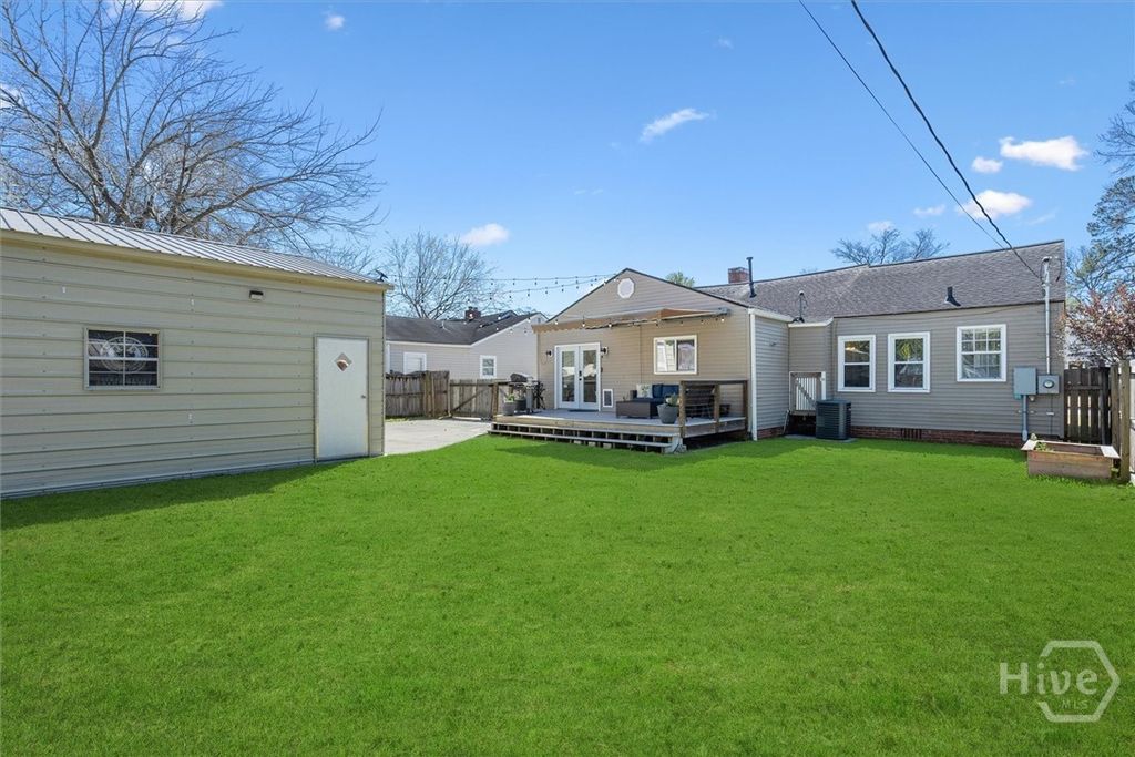 Image 40 of property listing at 312 E 58th Street, Savannah, GA 31405