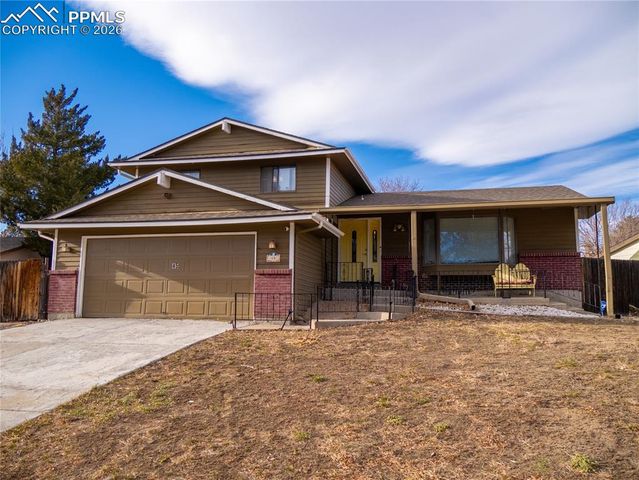 45 Belvista Court, Pueblo, CO 81001