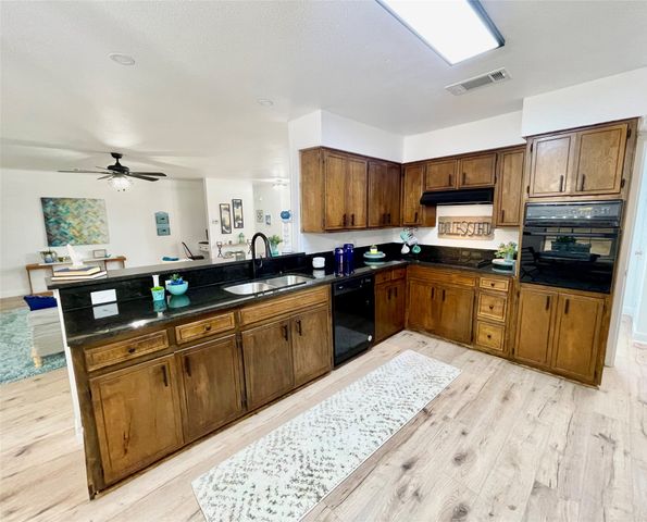 2003 Ford Street, Arlington, TX 76013