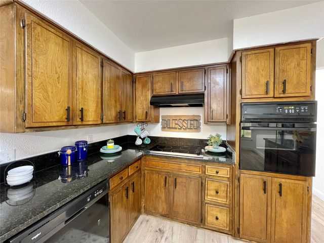2003 Ford Street, Arlington, TX 76013