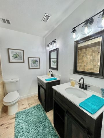 2003 Ford Street, Arlington, TX 76013
