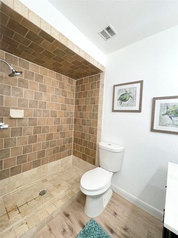 2003 Ford Street, Arlington, TX 76013