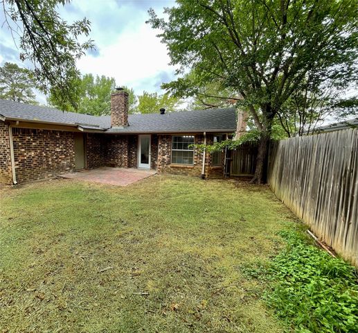 2003 Ford Street, Arlington, TX 76013