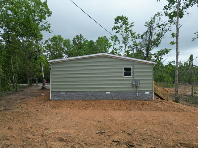 467 Woodland Rd, Hohenwald, TN 38462