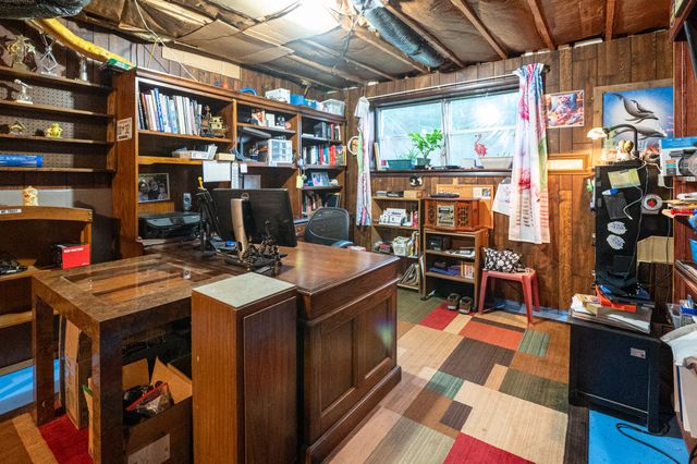 201 Laurelwood Cir, Rossville, GA 30741