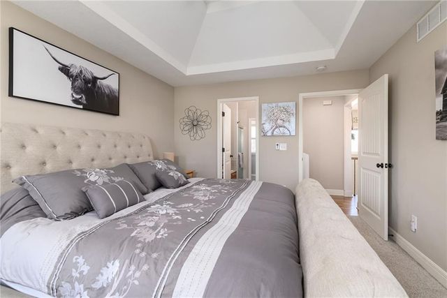 6987 141st Street, Basehor, KS 66007