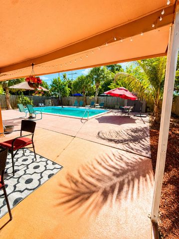 2940 Avenue, Riviera Beach, FL 33404