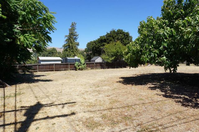 14297 Buckner Drive, San Jose, CA 95127