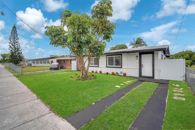 2572 NW 20th Street, Fort Lauderdale, FL 33311