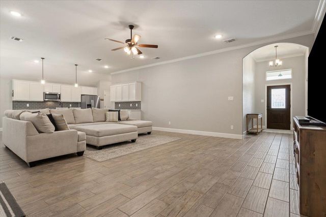 2644 Cowgirl TRL, Belton, TX 76513
