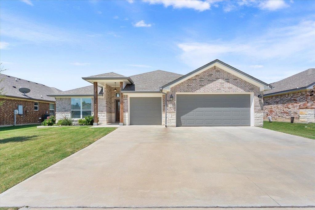 2644 Cowgirl TRL, Belton, TX 76513