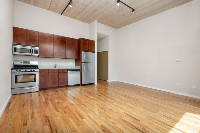 630 N FRANKLIN Street 1120, Chicago, IL 60654