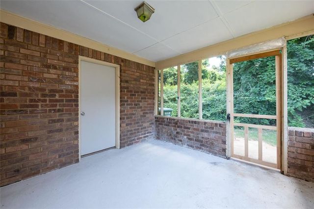469 SOUTHERN Way, Lawrenceville, GA 30046