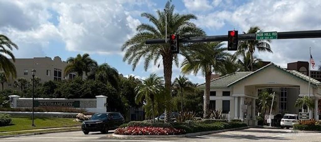 7611 Southampton Terrace 407, Tamarac, FL 33321